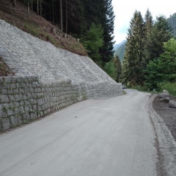intervento sulla strada val nambrone intervento sulla strada val nambrone
