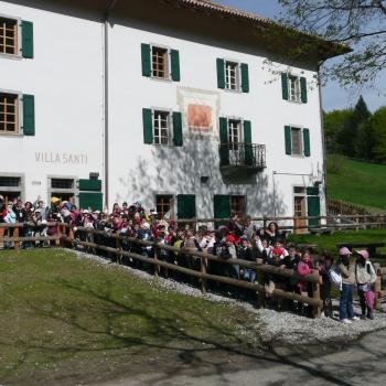 bambini villa santi